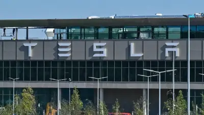 Tesla: 100 Strafzettel pro Monat wegen rasanter Mitarbeiter