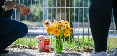 Tod von Kleinkind in Auto: Ermittlungen gegen Mutter