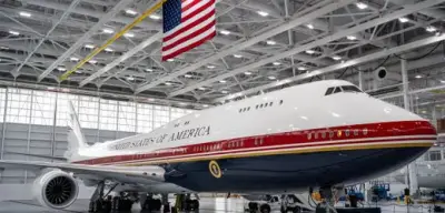 Trump enthüllt von Katar geschenkte neue Air Force One