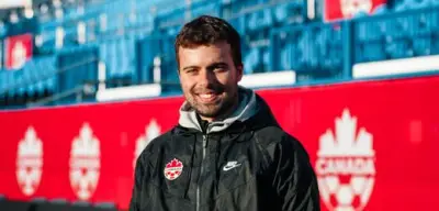 Wie ein Hamburger Kanadas Fußball umbaut – Interview mit Danilo Veselinovic