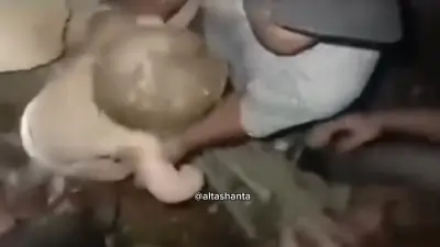 Wunder-Rettung in Venezuela: Baby lebend aus Trümmern gezogen