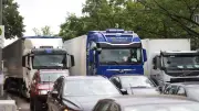 A100-Umleitung: Anwohner der Königin-Elisabeth-Straße fordern Ende der Belastung