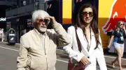 Bernie Ecclestone (95): Coolster Opa der Formel 1 trotzt 34 Grad mit Jacke