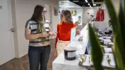 Besuch im Menopause-Zentrum: Wechseljahre mit Anfang 40?
