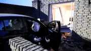 Betrunkener Fahrer rast in Wohnhaus: Großeinsatz in Essen-Leithe