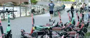 Bündnis fordert E-Scooter-Parkverbot in Berlin bis 2027