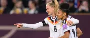 Bundesliga kämpft um ihre Stars: Strukturwandel im Frauenfußball