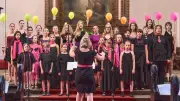 Canzonetta, Luftballons und Gesang bei Hitze in Berlin