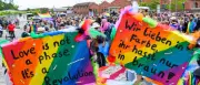 CSD in Eberswalde: Tausende feiern Vielfalt trotz rechtem Protest