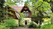 DDR-Vorzeige-Villa am Deulowitzer See wird versteigert