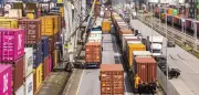 Deutsche Exporte 2025: Plus nach drei Jahren Rückgang