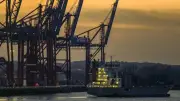 Deutsche Exporte steigen trotz Iran-Krieg dritten Monat in Folge