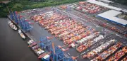 Deutsche Exporte steigen trotz Irankrieg dritten Monat in Folge
