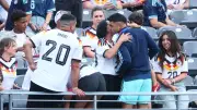 DFB-Pleite: Beobachtung auf der Tribüne nach Abpfiff sorgt für Aufsehen