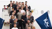 DFB-Stars starten WM-Mission: Überraschender Lufthansa-Jet nach Chicago