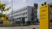 DHL-Mann wollte Nebenbuhler Kokain-Paket unterjubeln: Bewährungsstrafe