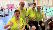 Doppeltes Ehe-Duell beim Badminton der Special Olympics