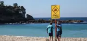 Drohnen patrouillieren nach Haiangriff am Coogee Beach