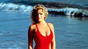 Erika Eleniak: Mit 56 zurück bei Baywatch – wie sie heute aussieht