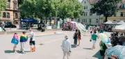 Erster CSD in Sangerhausen trotz Nazi-Protesten und Schmiererei