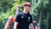 Fünf Tore in 15 Minuten: Probestürmer Noah Wallenßus begeistert Lok Leipzig