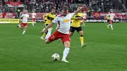 Fortuna Düsseldorf verpflichtet Stürmer Eric Hottmann aus Regensburg