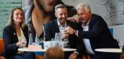 Foto von CDU- und AfD-Chef bringt Brandmauer ins Wanken