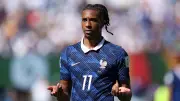 Frankreich-Star Olise überrascht: Bayern-Star will kleine Brötchen backen