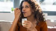 Griechischer Joghurt: Der Eiweiß-Star beim Frühstück