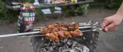 Grillverbot in Berlin: Friedrichshain-Kreuzberg sagt Parks zu – Hitzewelle erreicht Höhepunkt