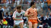 Gründer von MatchWornShirt: Van Basten-Trikot ist Millionen wert