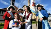 Halloren feiern uraltes Salzarbeiter-Fest „Sonnen“ in Halle