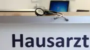 Hausärzte in BW sperren Wartezimmerplätze aus Protest gegen Sparpläne