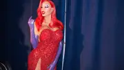 Heidi Klum bringt Halloween-Kalender mit Süßwarenmarke „hitschies“ heraus