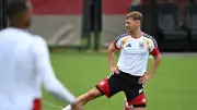 Hummels äußert Verdacht: Kimmich könnte weiter im Mittelfeld spielen