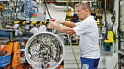 Ifo-Barometer: Deutsche Firmen bleiben bei Neueinstellungen äußerst vorsichtig