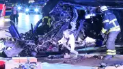 Illegales Autorennen in Hamburg? Frau stirbt bei Crash in Bahrenfeld
