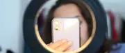 Influencer treiben Online-Käufe bei Jugendlichen in die Höhe