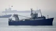 Iran-Krieg: Keine Unterzeichnung am Sonntag – Tanker vor Oman getroffen