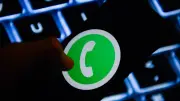 Kettenbrief-Chaos: Kann die WhatsApp-KI meine Chats lesen?