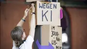 KI statt Mensch: Die Maschine frisst die Demokratie