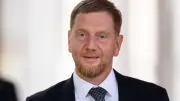 Kretschmer unterstützt CSD-Anliegen trotz rechtlicher Hürden in Dresden