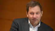 Lars Klingbeil: Vom SPD-Chef zum Finanzminister – Steckbrief