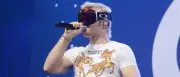 Lidl-Parkplatz-Rave in Neukölln: Ski Aggu tritt vor Filiale auf