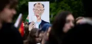 „Mehrzweckeier“: Neuer Protest-Begriff gegen Kanzler Merz
