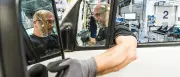 Mercedes-Werk in Ludwigsfelde: Vom Sprinter zum Boxer-Panzer