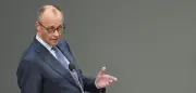 Merz stellt sich im Bundestag: Rente, Wirtschaft, Irankrieg im Fokus