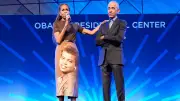 Michelle Obama ehrt verstorbene Mutter mit besonderem Rock
