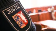 Missverständnis um Davidstern-Kette bei Gerichtsprozess in Flensburg