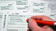 MV-Finanzämter: 50 Tage Wartezeit auf Steuerbescheid